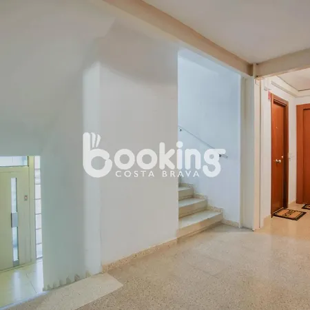 Torre Tramuntana Apartment *